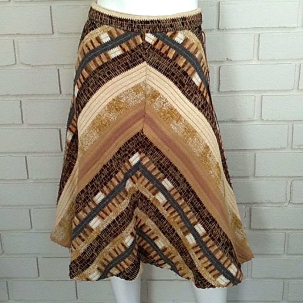 A-Line Stitch Skirt. Size 4 NWT